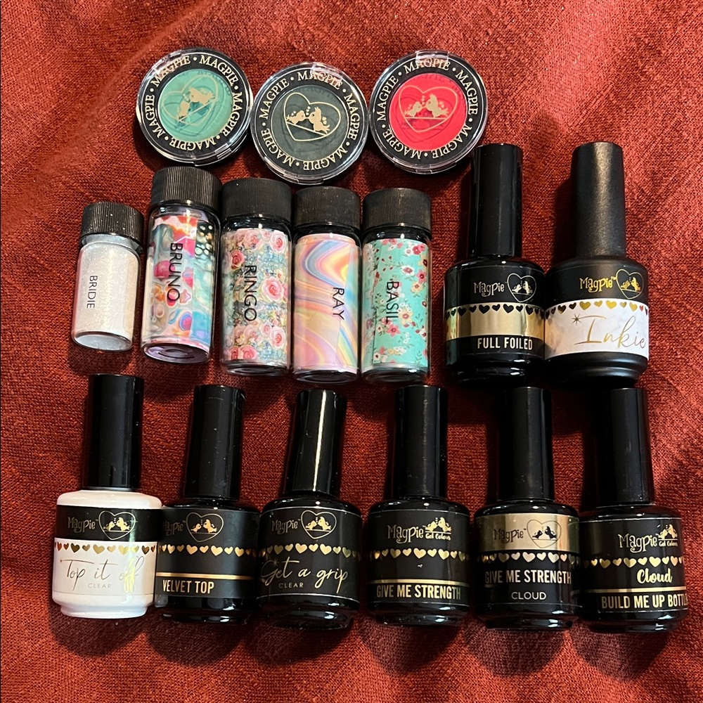 Magpie Nail Collection